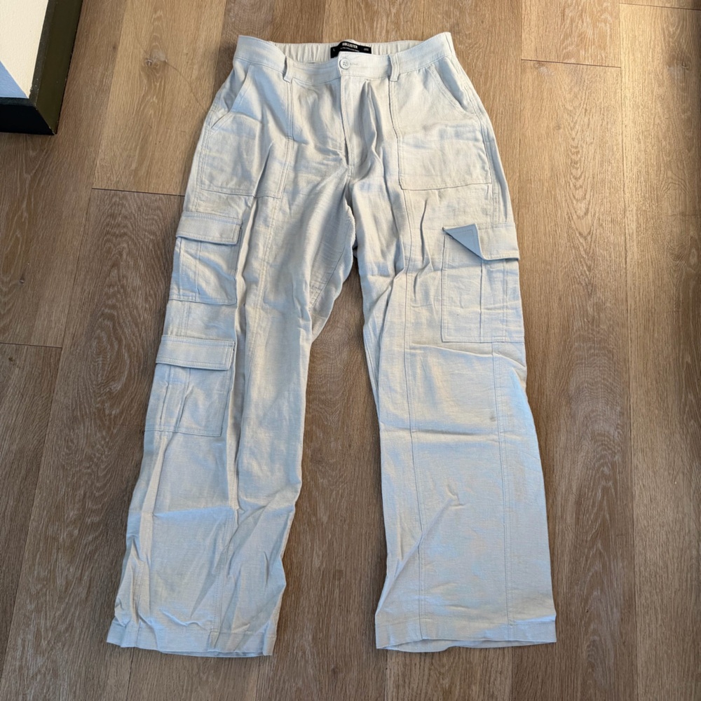 Hollister ultra high rise baggy linen cargo pants